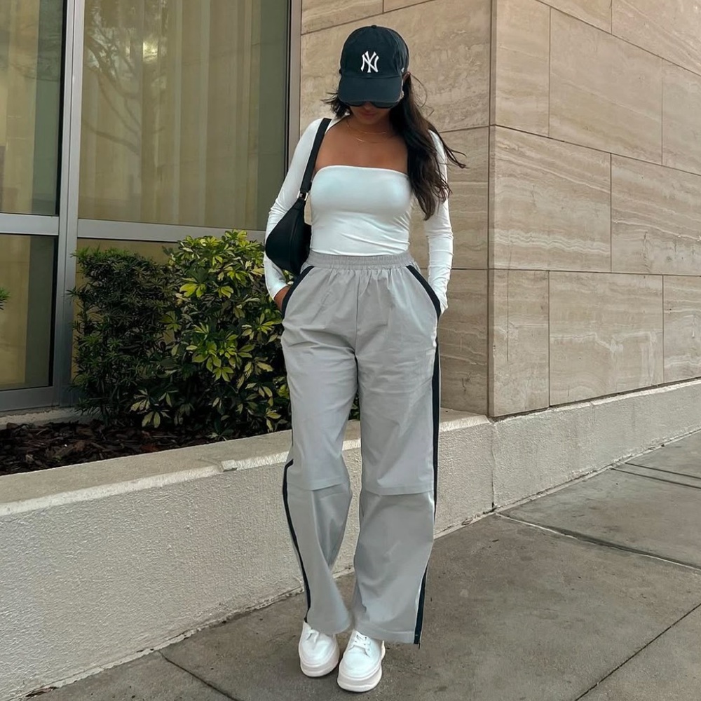 Princess Polly track pants grey & navy